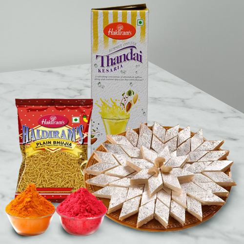 Couture Haldirams Gift Hamper