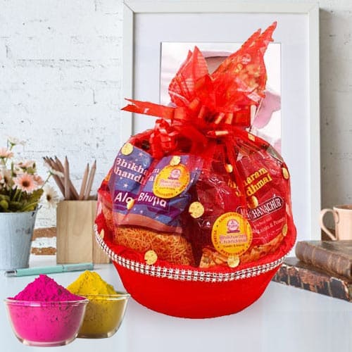 Exclusive Munches Gift Basket for Holi