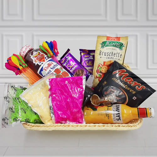 Splendid Holi Special Gift Hamper