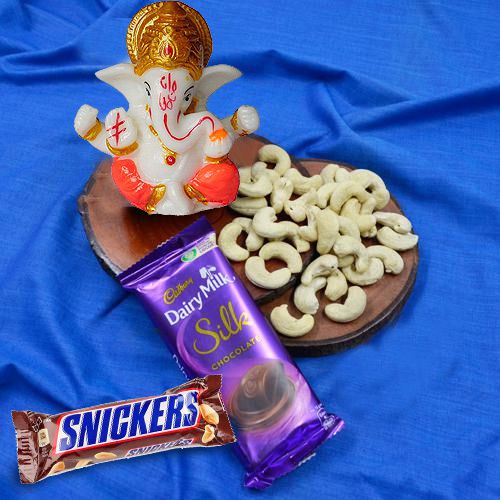 Exclusive Marble Ganpati Idol with Dry Fruits n Chocolates