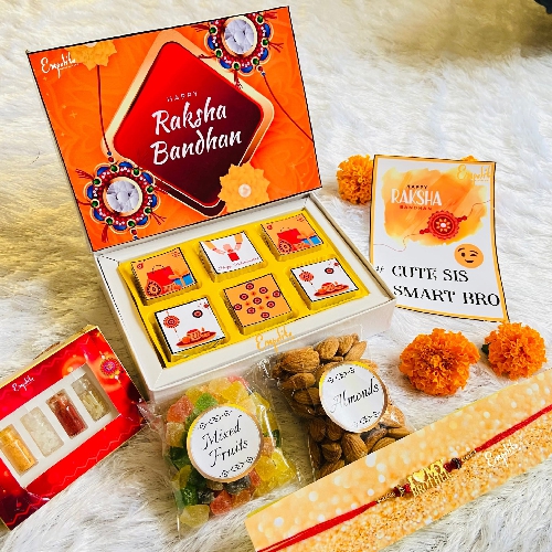 Designer Rakhi N Treats Hamper