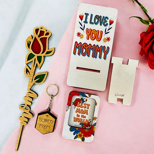 Charming Keepsake Hamper for Mom