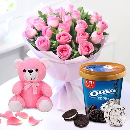 Splendid Rose Bouquet with Kwality Walls Oreo Ice Cream N  Teddy