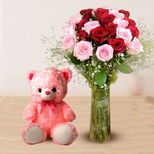 Romantic Roses Glass Vase Arrangement