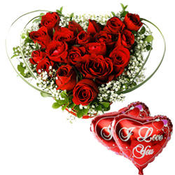 Dutch Roses with Heart Shaped Balloons