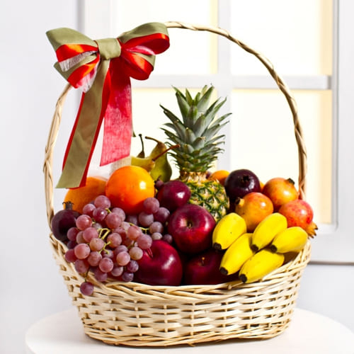 Mouth Watering Fresh Fruits Gift Basket