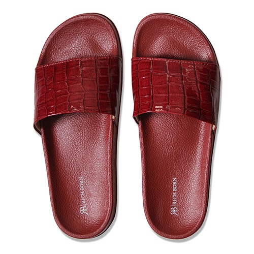 Fashionable Maroon Footwear Sliders for Ladies