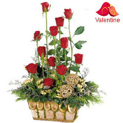 MidNight Delivery ::15 Exclusive  Dutch Red    Roses  in Cane Basket 
