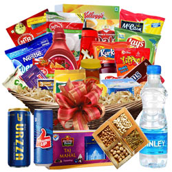 Entertaining Super Sweet Snacks Breakfast Gift Hamper