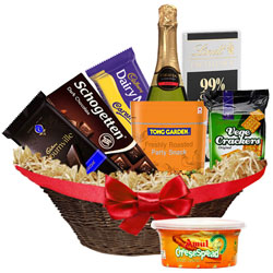 Exciting Gourmet Gift Hamper