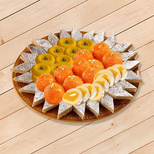 Delectable Sweets Platter 1kg from Bhikaram