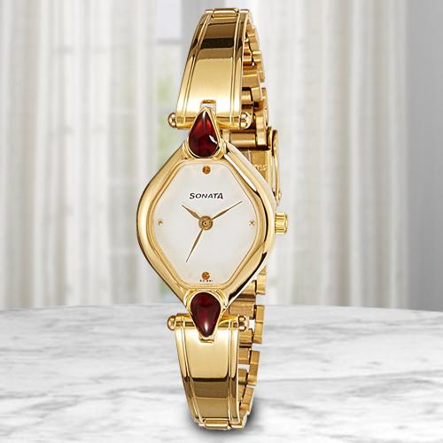 Amazing Sonata Analog Womens Watch